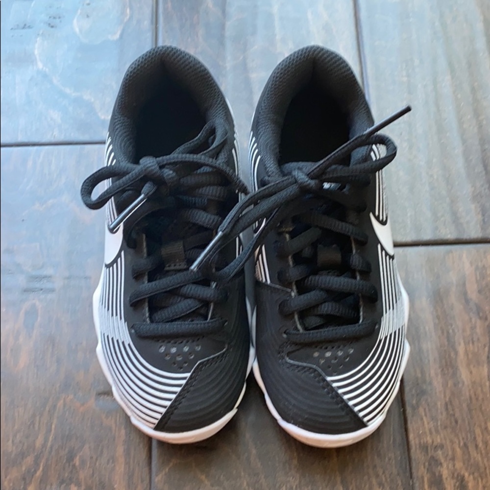 Nike Fastflex toddler baseball shoes.